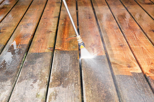 Best Deck Cleaning Services  in New Carlisle, OH